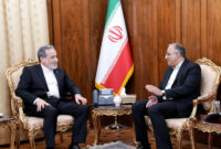دیدار نماینده مسیحیان ارامنه شمال کشور با وزیر امور خارجه