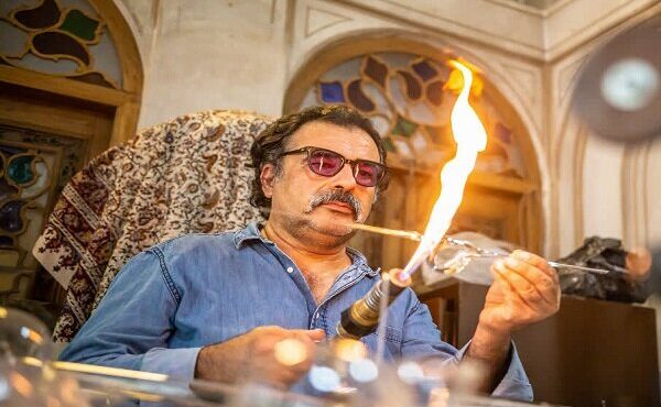 رقصِ نور و آتش در نصف‌جهان؛ بازخوانی میراث ۵ هزار ساله شیشه‌گری اصفهان