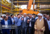 سفر وزیر امور اقتصادی و دارایی به استان بوشهر
