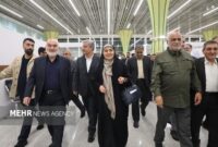 وزیر راه و شهرسازی وارد خوزستان شد
