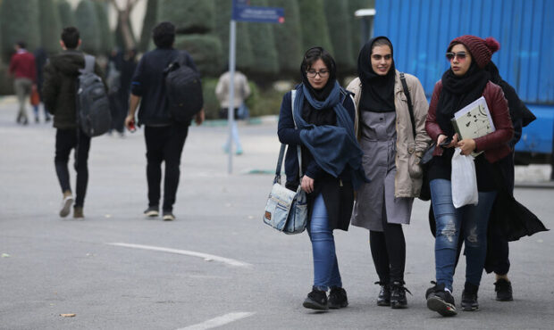 جهان دیجیتال و بحران هویت؛ معمایی بزرگ پیش روی جوان ایرانی