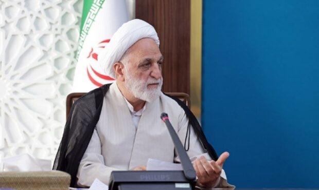 در مبارزه با فساد دیگر جای آزمون و خطا نیست در مبارزه با فساد دیگر جای آزمون و خطا نیست