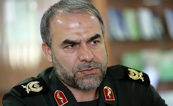 دفاع شرافتمندانه همه‌پرسی نمی‌خواهد!