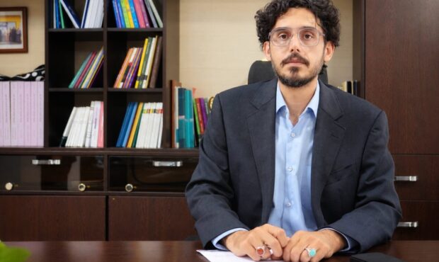 رهبر شهید انقلاب، ظرفیت بازی برای روایت جنگ را زودتر شناختند
