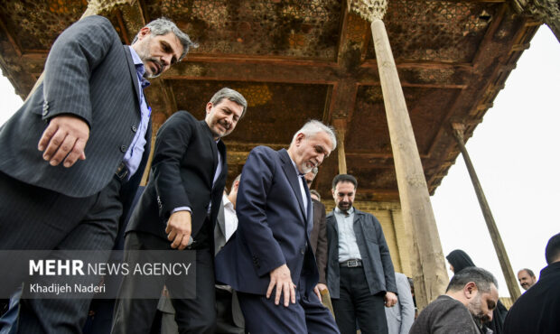 سفر وزیر میراث فرهنگی به اصفهان سفر وزیر میراث فرهنگی به اصفهان