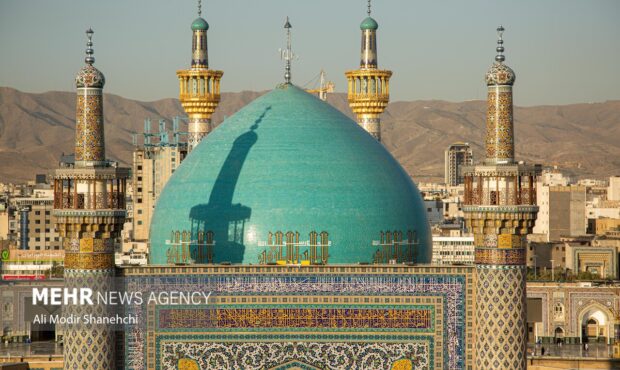 طنین نقاره های حرم امام رضا در غروب چهارشنبه زیارتی
