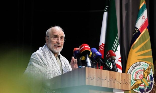 فرهنگ دفاع مقدس یک دکترین ملی برای مقابله با تهدیدهاست فرهنگ دفاع مقدس یک دکترین ملی برای مقابله با تهدیدهاست