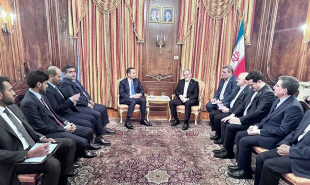 نخست وزیر قطر با رئیس جمهور اسلامی ایران دیدار کرد