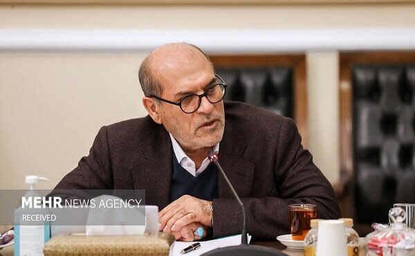 نمی‌توان اقتصاد جنگ را با قوانین دوران صلح اداره کرد