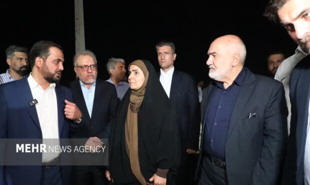 وزیر راه از مسیر ۷ کیلومتری پدافندی در کوت عبدالله دیدن کرد