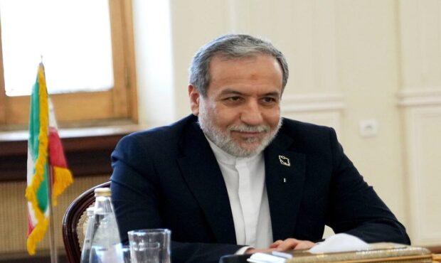 ایران قاطعانه از منافع و امنیت ملی خود دفاع می‌کند