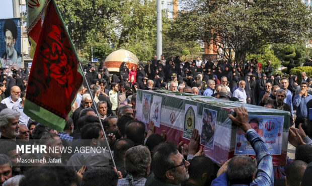 تشییع پیکر مطهر ۲ شهید مدافع امنیت در ساری تشییع پیکر مطهر ۲ شهید مدافع امنیت در ساری