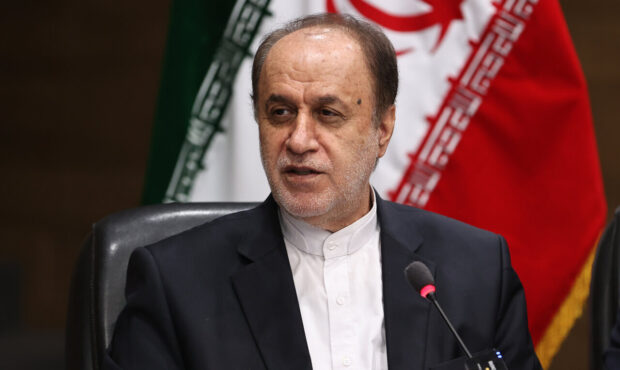 سیاست جدید ارزی بدون مشورت با مجلس اتخاذ شد؛ دولت باید پاسخگو باشد