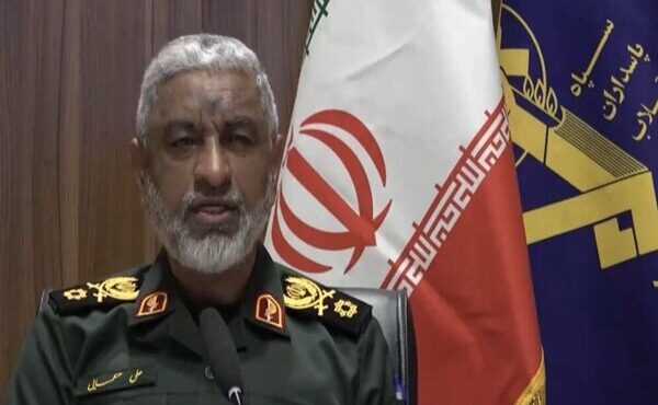 ناوهای آمریکایی جرات نزدیک شدن به تنگه هرمز را ندارند